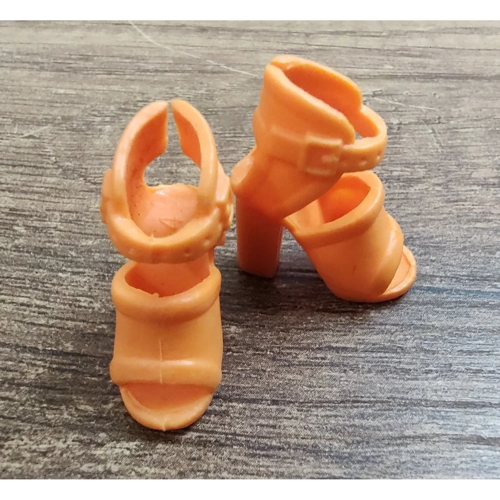 Barbie Fashionistas High Heel Orange Buckle Sandals Shoes Z9